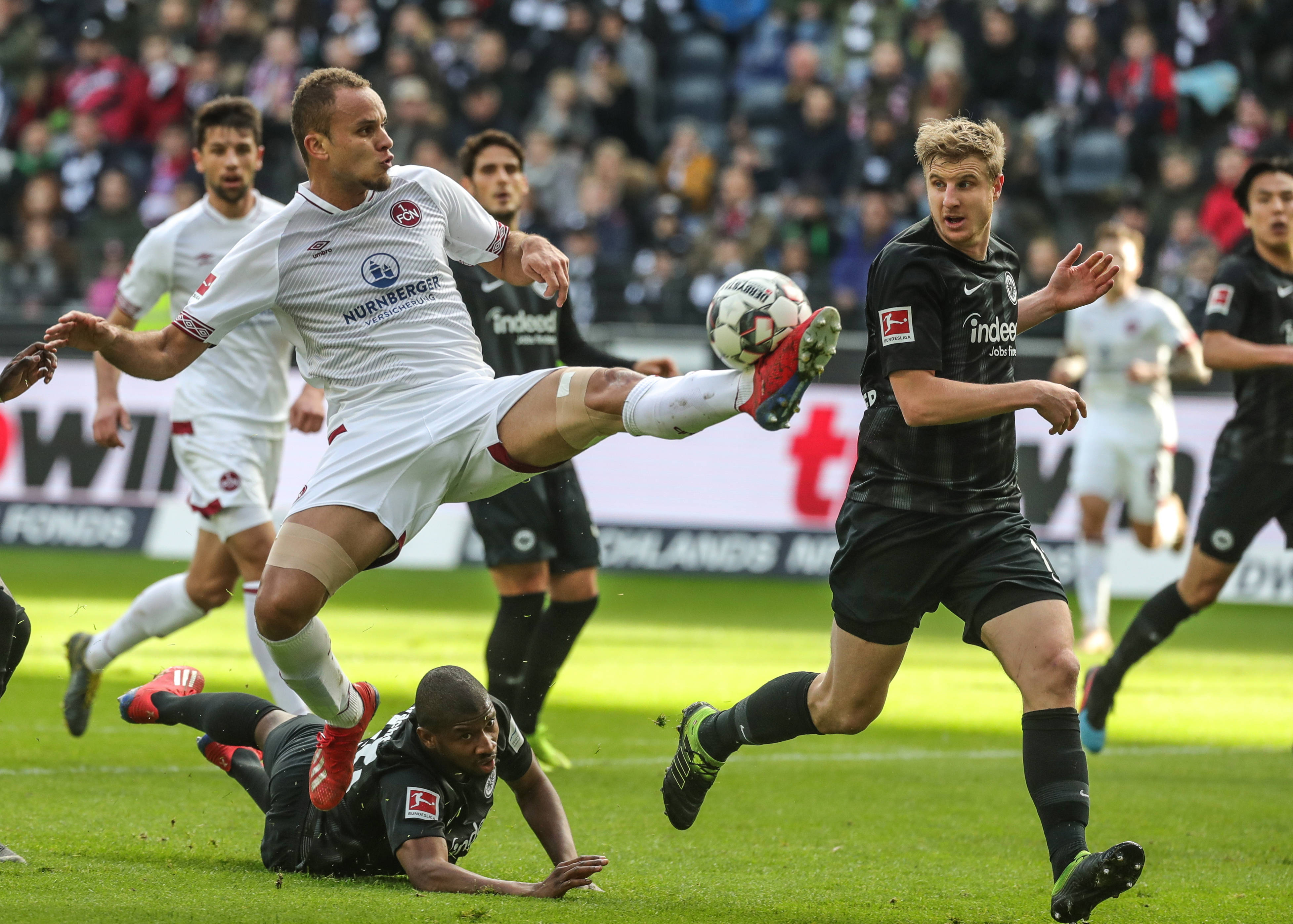 發了球迷和 發了球迷和