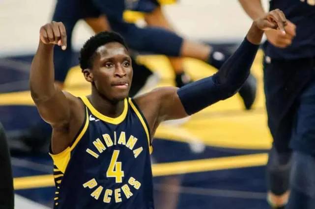 球的舞台上 球的舞台上